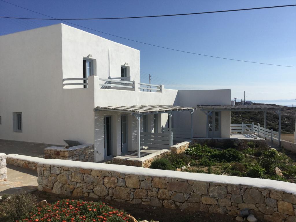 Makares Aparthotel Donoussa Rum bild