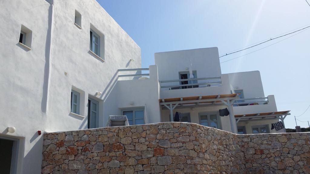 Makares Aparthotel Donoussa Exteriör bild
